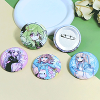 Insigne en fer blanc en peluche japonais personnalisé épingles de personnage d'anime insignes à rabat doux moelleux épingles de mouvement d'anime insignes de bouton en fer blanc