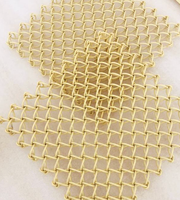 Panneau métallique ultra-léger en treillis décoratif en acier inoxydable à maille losangée diamantée de qualité supérieure pour suspension translucide