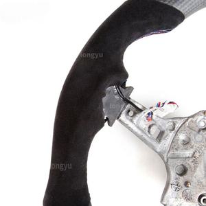 Volante de fibra de carbono Led para <span class=keywords><strong>BMW</strong></span> X1 E84 F48 U11 X2 F39 X3 E83 F25 G01 XDrive 28I SDrive 20i 20d 30E 18i Suv M35i - Product Image 3