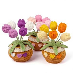 Pot de tulipes au crochet fait main transfrontalier, article de décoration intérieure, fleur artificielle, bonsaï de bureau, Chine - Product Image 1