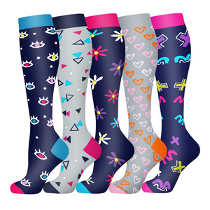 <span class=keywords><strong>Calcetines</strong></span> de compresión YH Manufacturers' Stock para correr al aire libre Medias de pantorrilla 3D multicolores para hombres y mujeres - Product Image 5