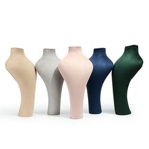 JINSKY personalizado de alta calidad hecho a mano elegante gamuza cuero joyería collar exhibición busto joyería exhibición maniquí - Product Image 3