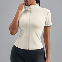 Veste de yoga hautement élastique et respirante, haut de course ajusté effet seconde peau, manches courtes, extensible dans quatre directions, écologique