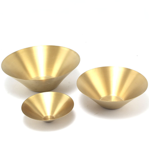 DFB926 Tazón para Frutas y Ensaladas de Color Dorado, Personalizado con Nombre de Marca y Stock Normal, Sin Logotipo, Tazón Chapado en Oro - Product Image 1