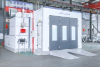 Cabine de peinture et de pulvérisation haute performance avec système centrifuge à 3 ventilateurs, four de cuisson professionnel chauffé au diesel