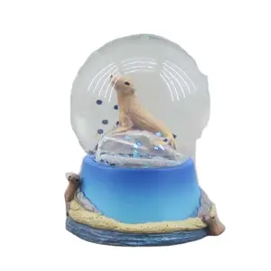 Preiswerter Harz Souvenir Meerespark Seelifth Snowball individueller Mini-Wasserkugel zu verkaufen