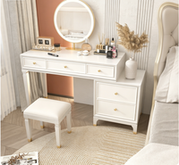 Commode et table de maquillage intégrées en bois massif de luxe moderne avec écran LED