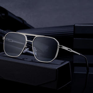 Lunettes de soleil carrées pour hommes KSL-98279, verres PC UV400, monture dorée, pour l'extérieur, emballage boîte - Product Image 5