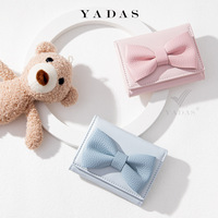 Dompet Lipat Tiga Mini Motif Pita Lucu Wanita Warna Macaron Bahan Kulit PU Tempat Kartu Dompet Saku Kecil Dompet Koin Uang Tunai Kartu untuk Wanita