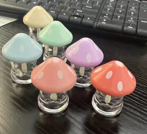 独特印花蘑菇形5毫升儿童唇彩瓶批发液体口红容器唇彩管