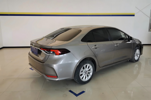 [No.25 <span class=keywords><strong>TOYOTA</strong></span> 020] <span class=keywords><strong>Corolla</strong></span> <span class=keywords><strong>2022</strong></span> 1,2 T Edición Elite PLUS de Uniland Motors Coche usado SUV en China Buen Estado - Product Image 2