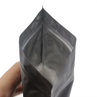 Kundenspezifisch bedruckte, feuchtigkeitsbeständige PE-Glanz-/Matte-Quadrat-Ziplock-Ventil-Standbeutel, wiederverschließbare Seitenfaltenbeutel mit flachem Boden für Tierfutter
