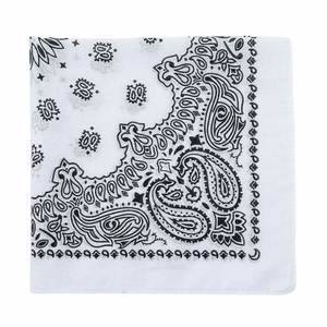 ผ้าพันคอพิมพ์ลายสีสันสดใสทั้งผืน ผ้าปิดหน้าแบบสั่งทำพิเศษ ผ้าพันคอออกแบบเอง สั่งผลิตจำนวนมากจากโรงงาน - Product Image 3