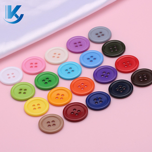 Ky respectueux de l'environnement strass bouton professionnel délicat collant perle boutons en plastique pour vêtements arc-en-ciel bouton en résine - Product Image 3