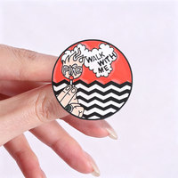 Ensemble de broches en émail inspirées de Twin Peaks, motif main en flamme et slogan « Walk With Me », pour la décoration de sacs à dos