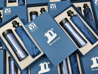 Ensemble cadeau d'entreprise personnalisé de luxe avec tasse isotherme et parapluie, avec logo, cadeaux promotionnels pour la publicité d'entreprise