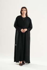 Abaya coréenne Nida de qualité supérieure, classique, pour un usage quotidien, douce, légère, fluide, vente en gros à Dubaï - Product Image 2