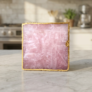 Tetera de Cristal de Cuarzo Rosa Irregular con Adornos Dorados Tallados a Mano con Temática de Mascota - Product Image 1