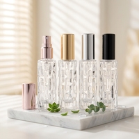 Flacon pulvérisateur de parfum de voyage en verre transparent OEM/ODM avec pompe, atomiseur de parfum rechargeable en verre pour huile de soin personnel