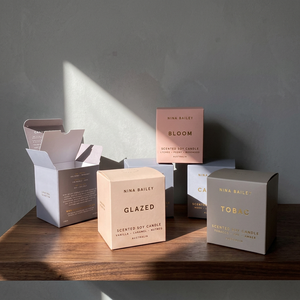 Boîte de bougies en cire de sable premium avec logo imprimé sur mesure, emballage luxueux pour petites entreprises - Product Image 1