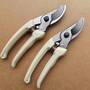 กรรไกรตัดแต่งกิ่งแบบบายพาส ใบมีดสแตนเลสขนาด 130 มม. สำหรับตัดแต่งต้นไม้ผลไม้ในสวน - Product Image 2