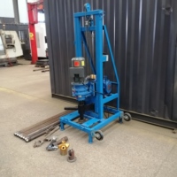 Camion de forage de puits d'eau portable hydraulique pour forage profond, adapté aux exploitations agricoles et aux mines