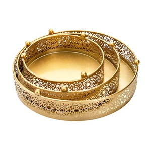 Fábrica <span class=keywords><strong>personalizada</strong></span> 8 "10" 12 "redondo caramelo pastel postre plato de exhibición Cupcake soportes Oro 3 piezas Metal pastel soporte conjunto - Product Image 3