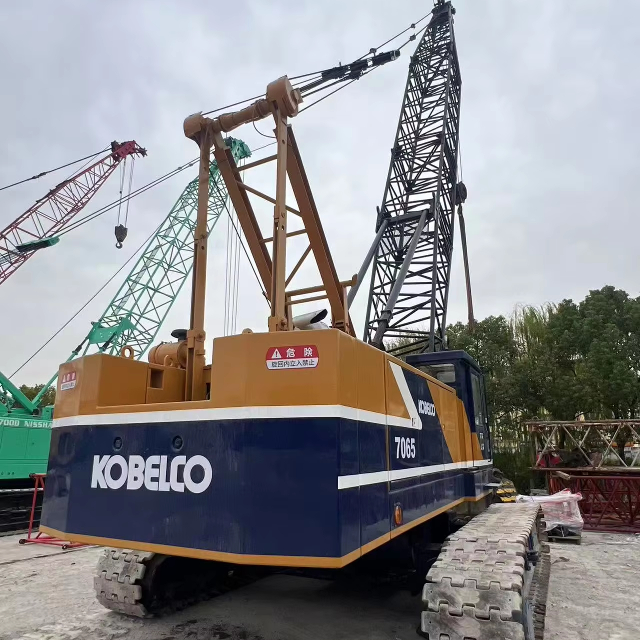Buy In Bulk Kobelco 7065 Crane High-Quality Track Shoes | Alibaba.com