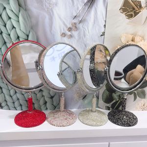 <span class=keywords><strong>Espejo</strong></span> <span class=keywords><strong>de</strong></span> <span class=keywords><strong>pie</strong></span> alto con incrustaciones <span class=keywords><strong>de</strong></span> diamantes <span class=keywords><strong>de</strong></span> gama alta <span class=keywords><strong>de</strong></span> escritorio, <span class=keywords><strong>espejo</strong></span> <span class=keywords><strong>de</strong></span> <span class=keywords><strong>maquillaje</strong></span> circular galvanizado <span class=keywords><strong>de</strong></span> doble cara - Product Image 4