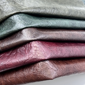 Chine Usine Cailloux Artificiels PU Produits En Relief Designer Faux Pu Cuir Matériel Tissus Faux Cuir Rouleau - Product Image 3