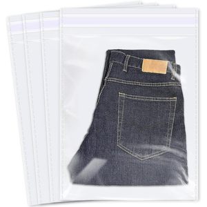 Bolsas de plástico transparente iMailer de 13x15 pulgadas, resellables y autosellables para almacenamiento y protección de ropa - Product Image 1