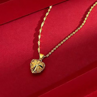 YL vente en gros nouveau creux eau ondulation amour sable or collier pour femmes cuivre plaqué pêche coeur pendentif sur rétro lien chaîne