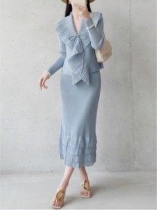 PY 2026 Style Officiel Miyake Haut Plissé Uni à Col Rond + Jupe Superposée Tenue Professionnelle pour Femme 100% Polyester Vêtements en Gros - Product Image 6