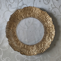 Assiettes en plastique en bronze de luxe modernes pour décorations de banquets et de mariages Plats et assiettes en gros