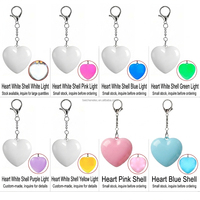 Porte-clés LED en forme de cœur, lumière tactile, recharge Type-C, couleur et forme personnalisables, cadeau pour étudiant
