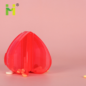 Giá rẻ giá dễ thương thiết kế nhựa hình trái tim <span class=keywords><strong>Pill</strong></span> hộp du lịch di động <span class=keywords><strong>Pill</strong></span> <span class=keywords><strong>container</strong></span> cho doanh số bán hàng - Product Image 3