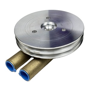 Nouvelle pompe à eau de mer 3862487 21214596 Pompe marine pour Penta 4.3 GL 5.0 5.7 305 350 Haute qualité - Product Image 1