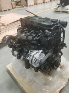 Moteur Cumins DCEC 4.5L ISB4.5 185HP EuroIII Refroidi par <span class=keywords><strong>Eau</strong></span> 4 Cylindres Complet ECM ECU Moteur Diesel ISD - Product Image 6