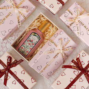 Petite boîte cadeau pour la Saint-Valentin, boîte d'emballage exquise pour offrir à votre petite amie. Boîte avec un nœud Caja De Joyas - Product Image 3