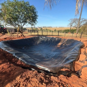 Geomembrana Compuesta <span class=keywords><strong>de</strong></span> HDPE, Revestimientos para Estanques <span class=keywords><strong>de</strong></span> Peces <span class=keywords><strong>de</strong></span> Diseño Industrial, Lona para Estanques y Presas, Protección Anti-UV para Exteriores - Product Image 4