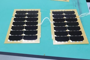 แผงโซล่าเซลล์ GaAs แยกสามชั้นแบบในอวกาศผู้ผลิตแผงโซลาร์เซลล์ดาวเทียมสำหรับการใช้งานในอวกาศ - Product Image 6