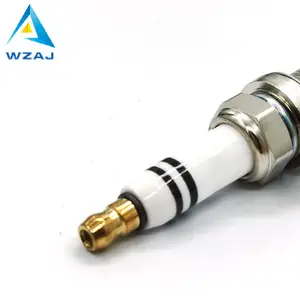 Bougie d'allumage Iridium 101905601F 0241235769 F7HER2 pour Honda pour <span class=keywords><strong>Seat</strong></span> pour AG - Product Image 3