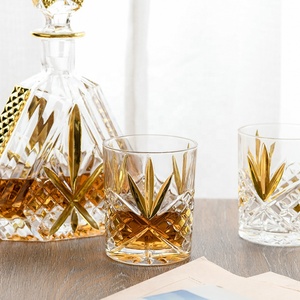 NOVARE - Elegante Vaso <span class=keywords><strong>de</strong></span> Whisky Doble con Diseño <span class=keywords><strong>de</strong></span> Banda Dorada, Moderno, <span class=keywords><strong>de</strong></span> Cristal, 310 ml, para Fiestas - Product Image 4