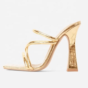 Chaussures à bout carré pour <span class=keywords><strong>femme</strong></span>, <span class=keywords><strong>Mules</strong></span> à talons hauts, nouveau Design, personnalisées, pour l'extérieur, - Product Image 1