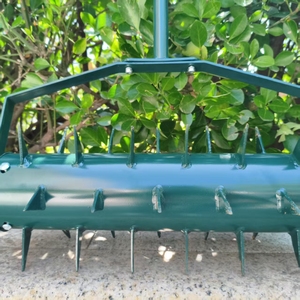 Aérateur de pelouse manuel à roulettes, machine d'aération à pointes triangulaires, largeur de travail 400 mm, pour jardin et cour - Product Image 5