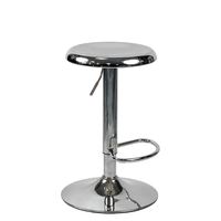 Comptoir de bar et îlot de cuisine de luxe léger, style industriel minimaliste, texture argentée brillante, réglage de la hauteur par vérin à gaz