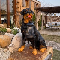 Lampe solaire LED pour animaux avec résine pour chiot Décoration de jardin extérieure étanche Conception pendule IP65