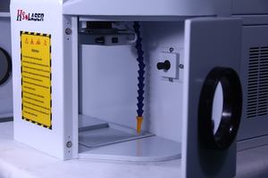 Soudeurs laser portables bon marché pour bijoux, bagues <span class=keywords><strong>en</strong></span> diamant 200W montres <span class=keywords><strong>en</strong></span> argent, machine à souder <span class=keywords><strong>en</strong></span> acier inoxydable - Product Image 3