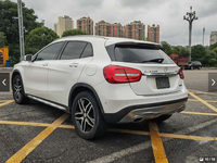 Mobil Bekas Sedan Sport Edisi Fashion Mer-cedes-Benz A-Class 4MATIC Berkualitas Tinggi Berbahan Bakar Bensin