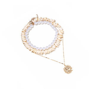 Collier ras du cou tendance G en coquillages superposés, perles d'eau douce et pendentif soleil, plaqué or 18 carats, cadeau unisexe - Product Image 3